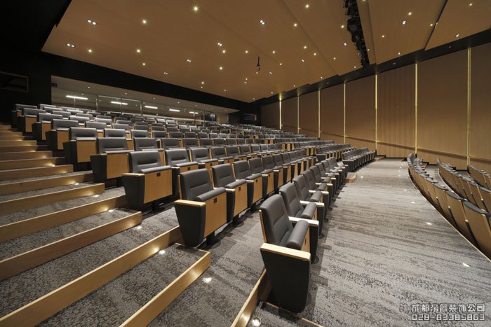 300平成人培訓(xùn)機(jī)構(gòu)裝修有哪些注意事項(xiàng)？